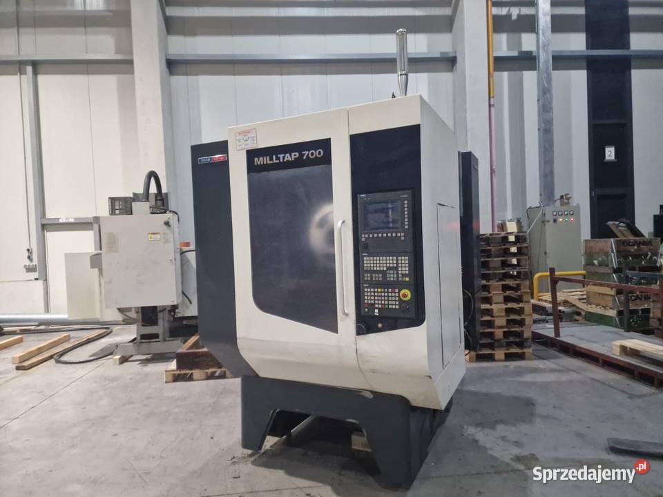 DMG MORI Milltap 700 2012 3osiowe centrum CNC Chybie