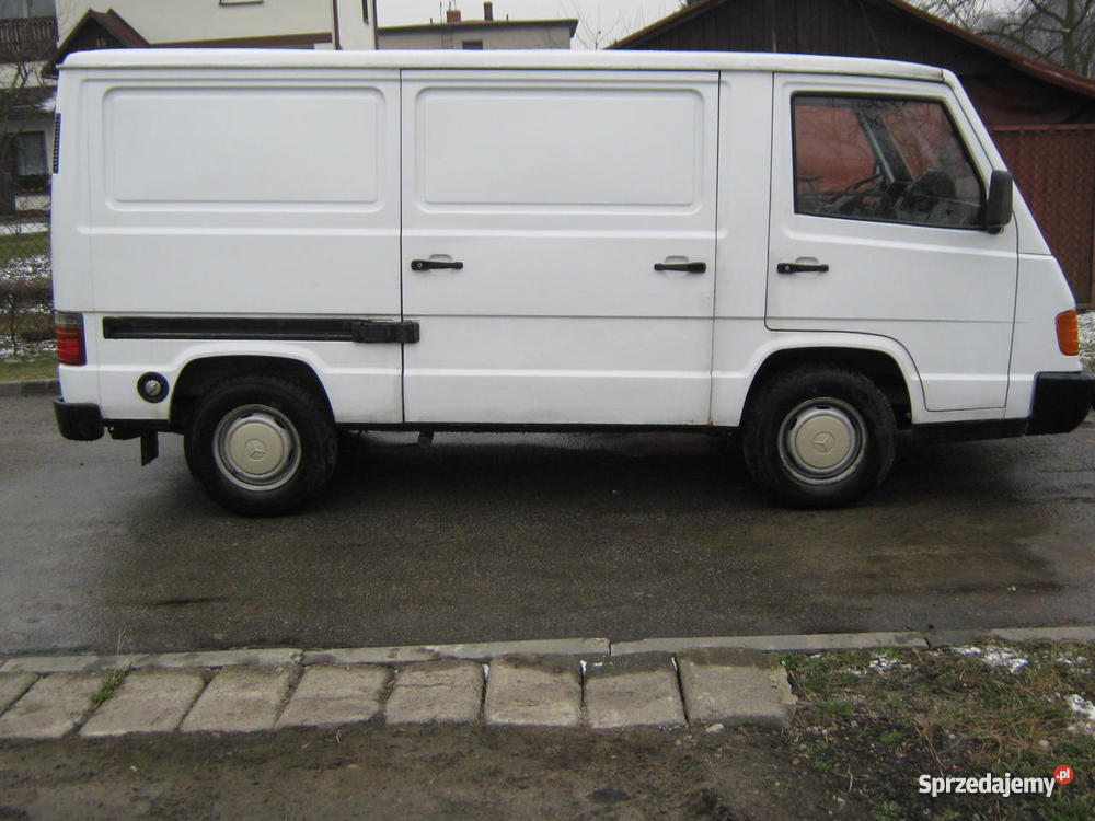Mercedes MB100 Blaszak śląskie Chałupki