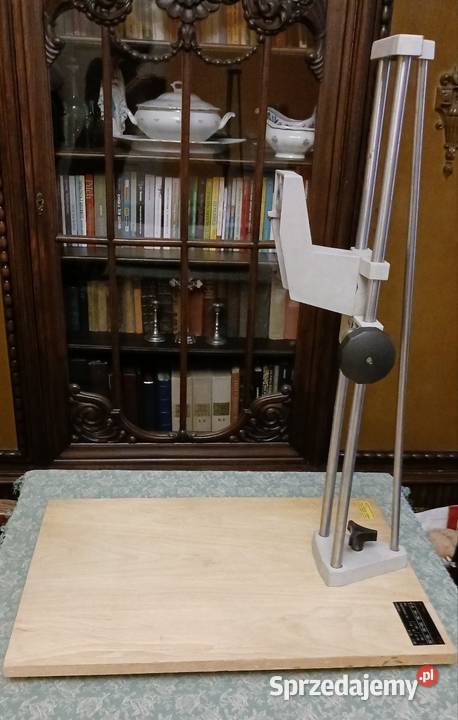 Kolumna podstawa powiększalnika KROKUS Borów