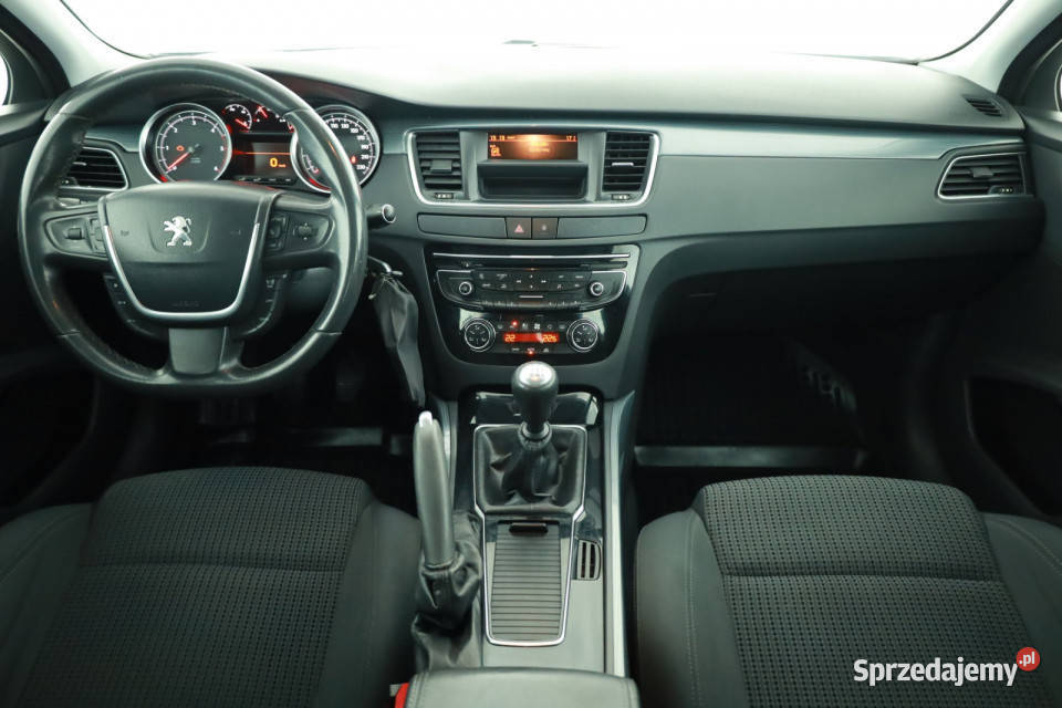 Peugeot 508 20 HDi wielofunkcyjna kierownica