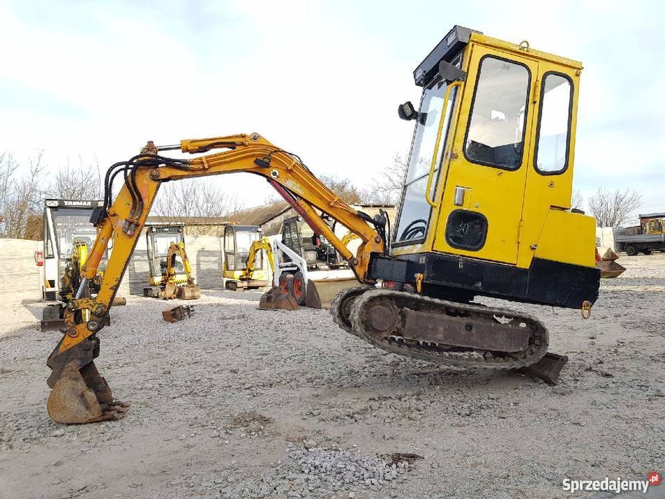 Minikoparka mini koparka TAKEUCHI TB15A BRUTTO