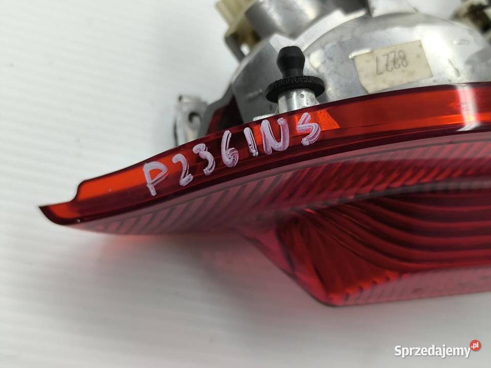 LAMPA BAGAŻNIKA PRAWA OPEL INSIGNIA A KOMBI