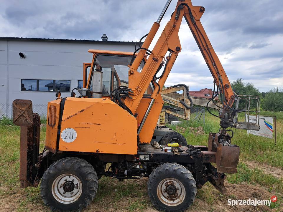Minikoparka kołowa Hansa APZ 531 Rok produkcji 1988 Koparki Białystok