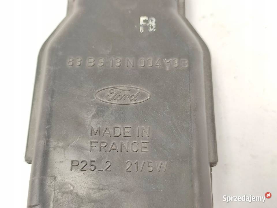 WKŁAD LAMPY PRAWY TYŁ FORD SIERRA KOMBI 19821991 osobowe