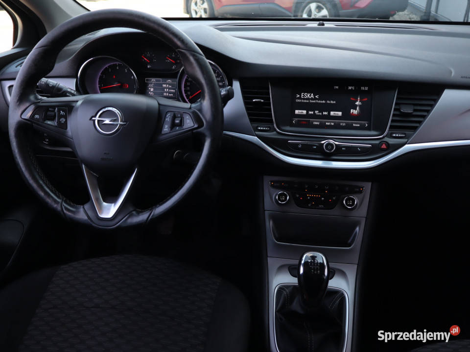 Opel Astra 14 T sprzedam