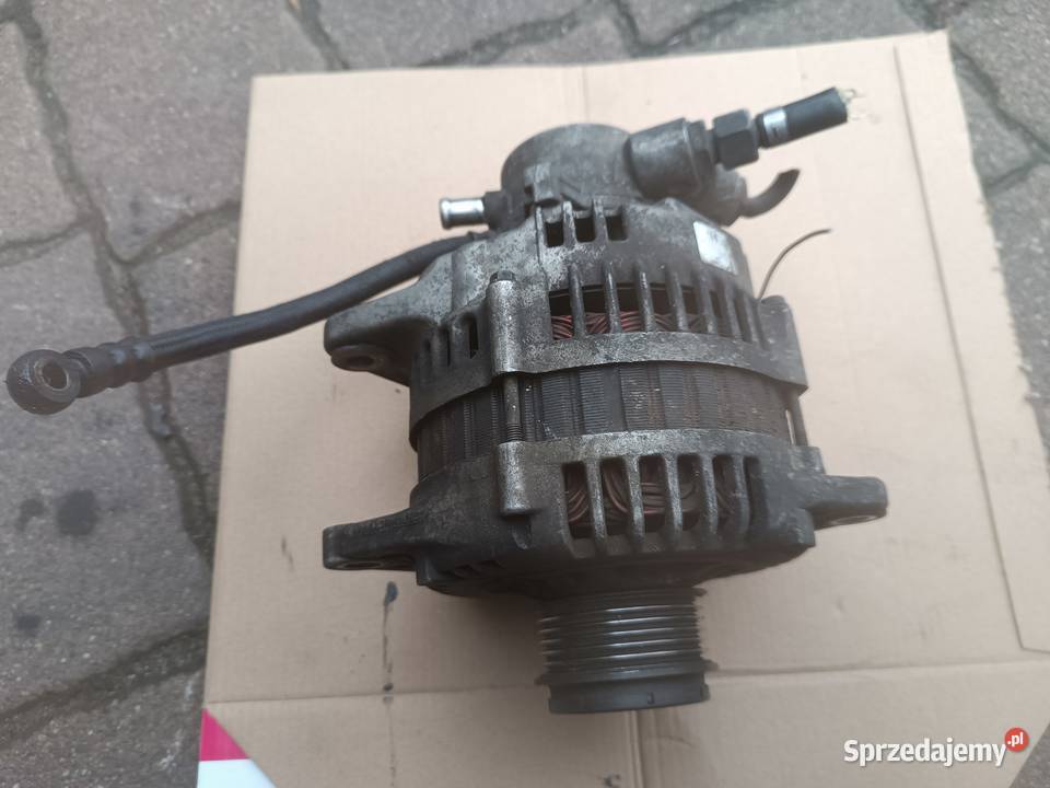 Opel Meriva A 20022009 17 CDTI Alternator z vacu