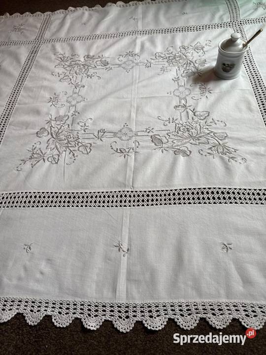 obrus szydełkowy haftowany rękodzieło Zabrze