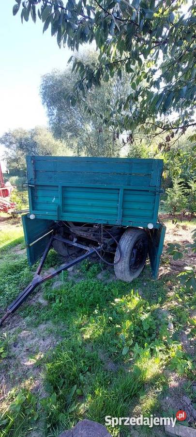 Przyczepa D35 nieuszkodzony Przyczepy rolnicze Rukosin