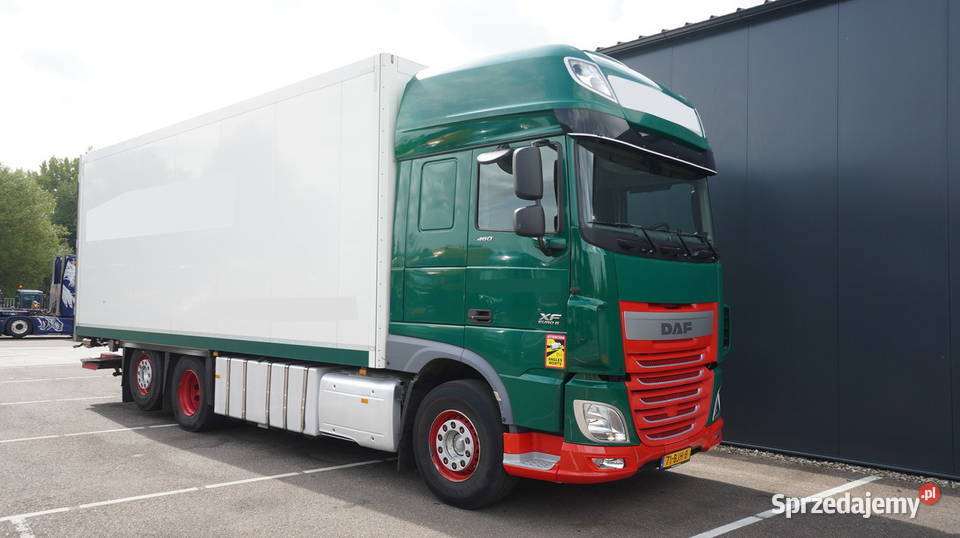 Chlodnia 18 palet DAF XF Warszawa