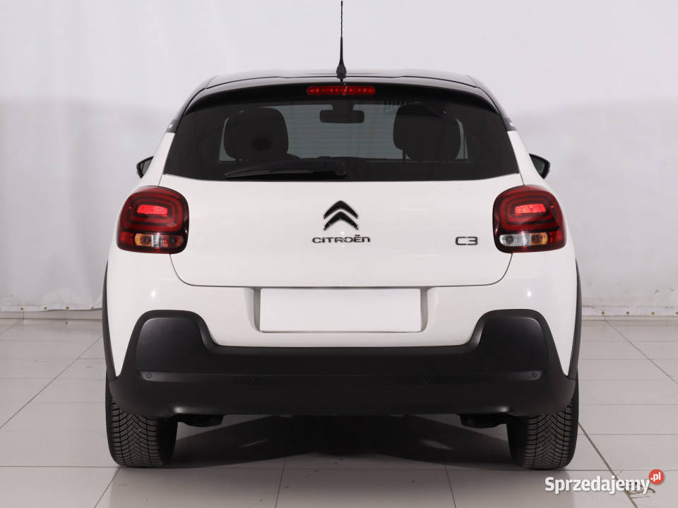 Citroen C3 12 PureTech wielofunkcyjna kierownica
