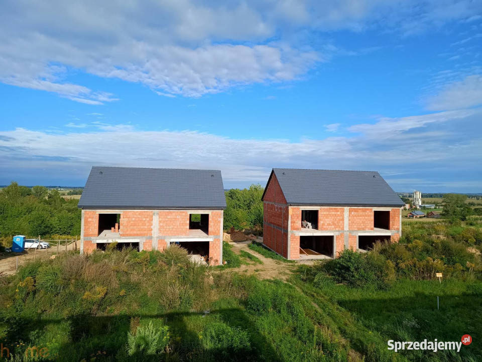 Dom bliźniak Strzelin Weteranów 15281m2 do wykończenia