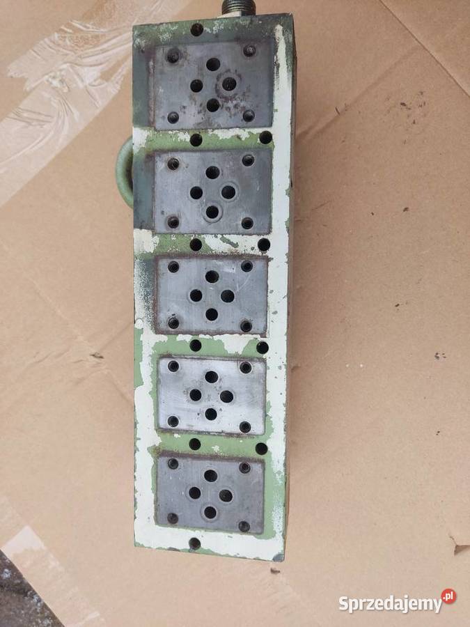 blok Hydrauliczny 5 sekcyjny Kotlin