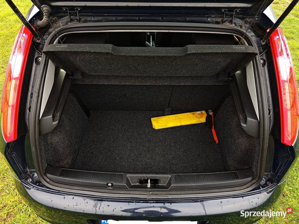 Fiat Grande Punto 2010r 14benzyna 58 przebiegu garażowany Ostróda