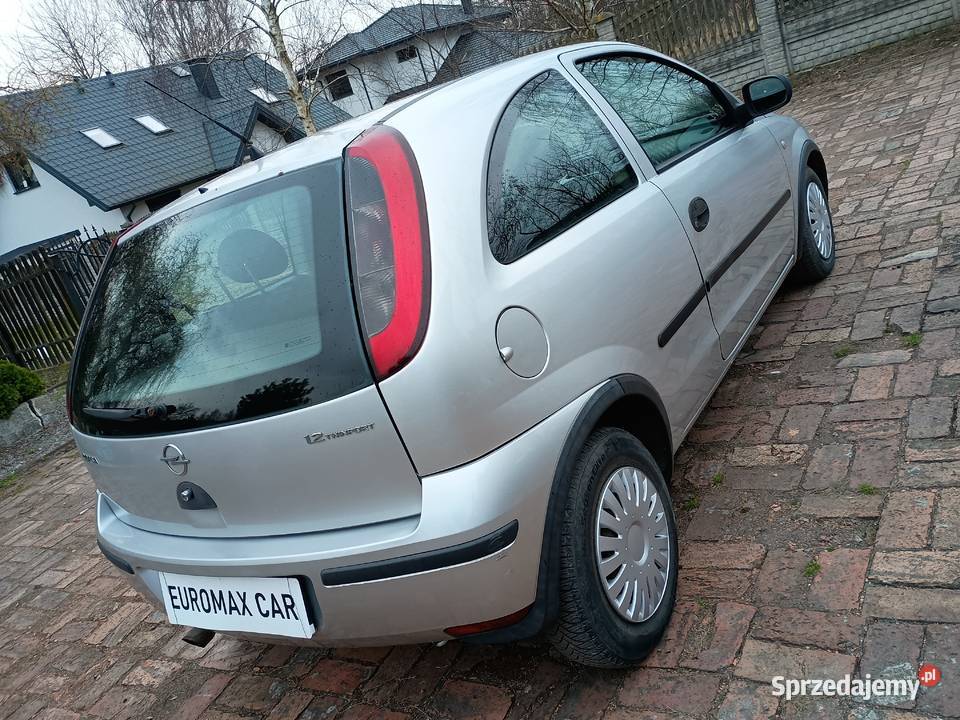 ZADBANA CORSA benzyna SPRAWNA KLIMATYZACJA Ruda Śląska