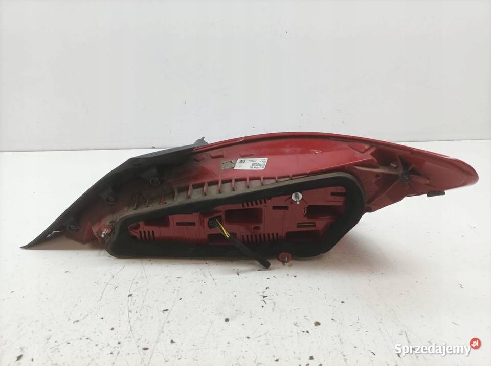 LAMPA TYŁ LEWA SEDAN LED W117 USZKODZONA Rok produkcji 2015 świętokrzyskie