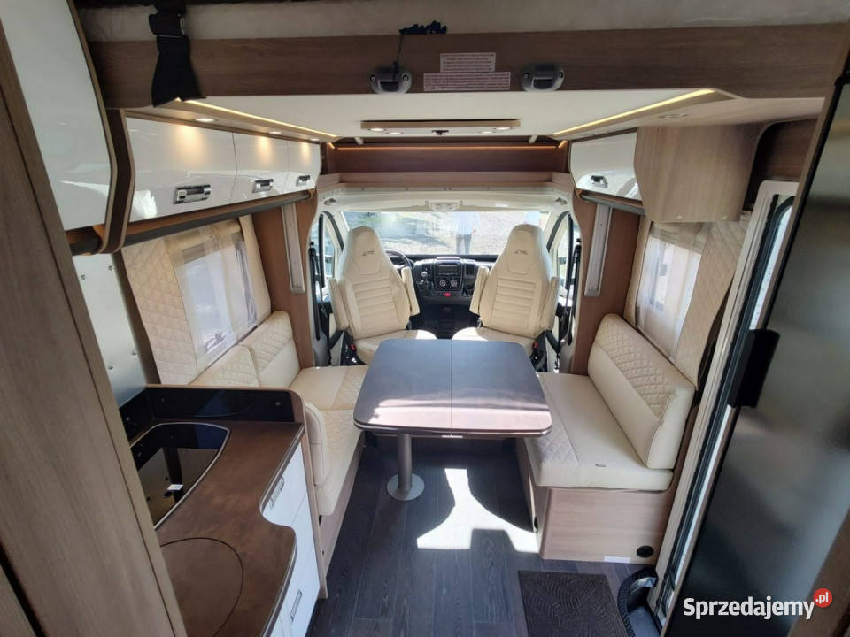 samochody kempingowe Laika Kosmo 512 Komfortowa pełny VAT Gaj