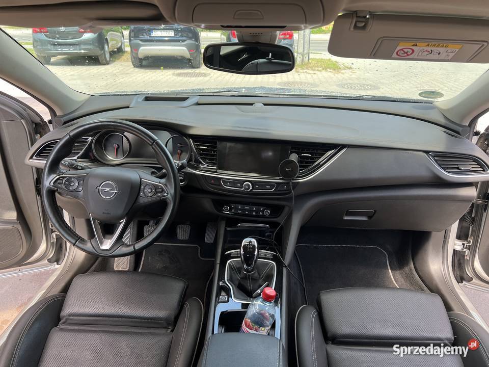 Opel Insignia mały przebieg 4x4 AGR Kamery 360 2000cm3 Łódź