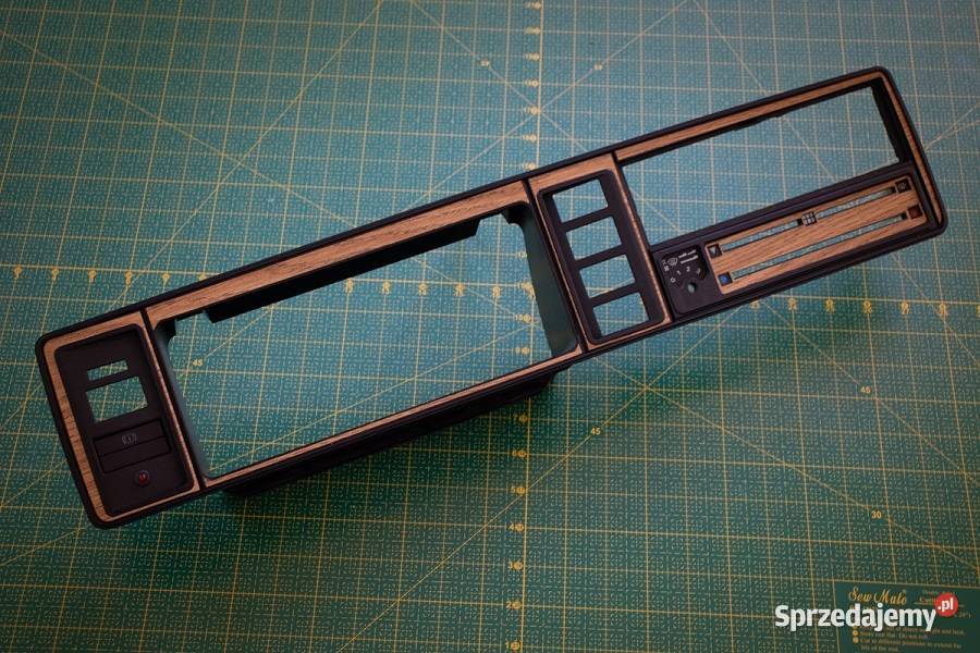 Naklejki na ramkę licznika VW Golf MK1 Cabrio Mierzęcice