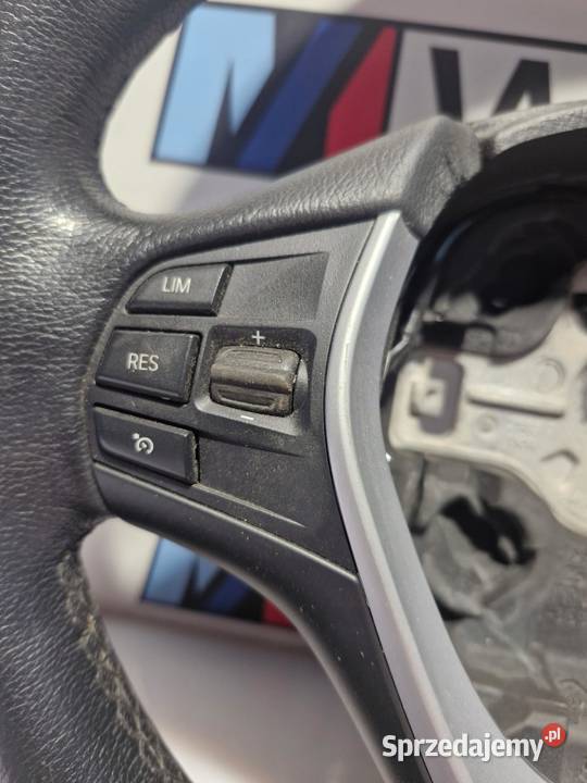 BMW F30 F31 KIEROWNICA MULTIFUNKCJA 62560150D osobowe Kierownice