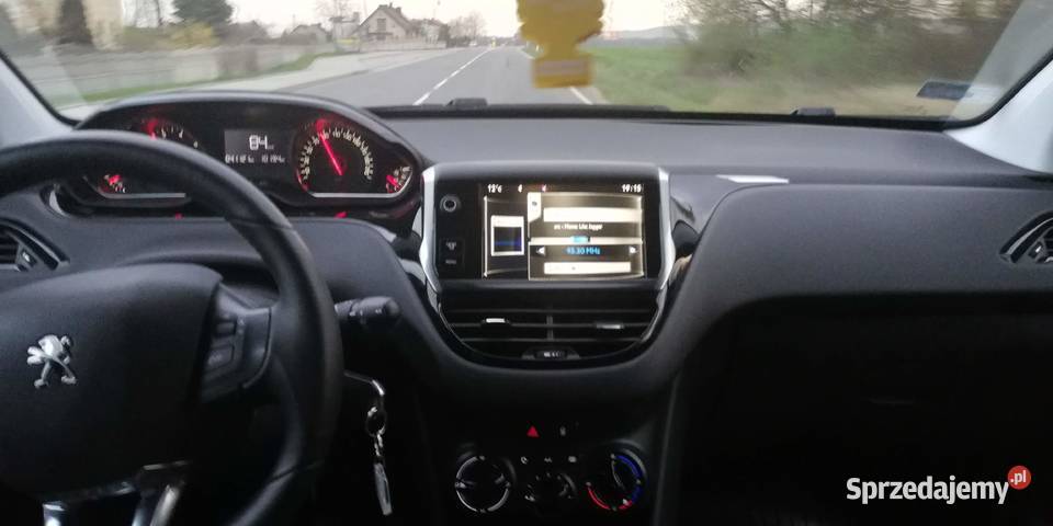 Peugeot 208 biały opolskie Opole