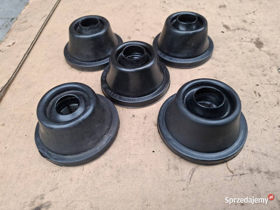 Mieszek uszczelniacz półosi napędowej Fiat 126p osobowe opolskie