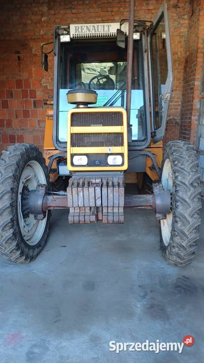 Ciągnik Rolniczy RENAULT 10314