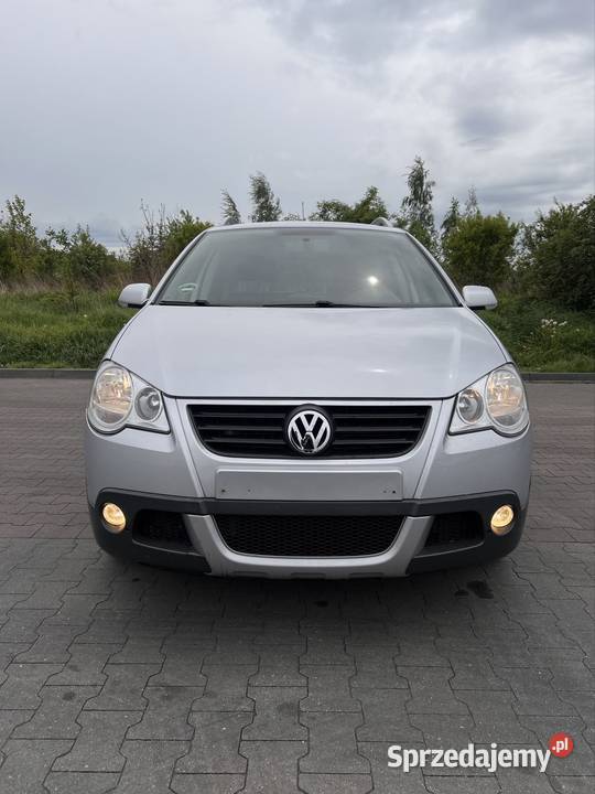 Polo Cross 14 Benzyna 80 2009 197000 Z HAKIEM