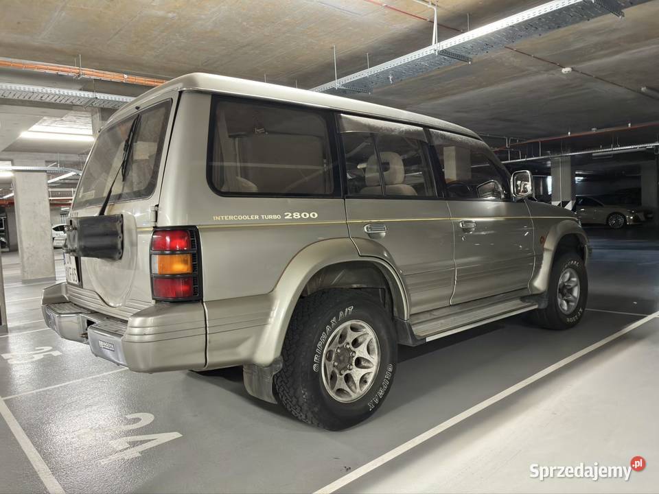 Mitsubishi Pajero 95r from Japan niski 130 radio Wrocław