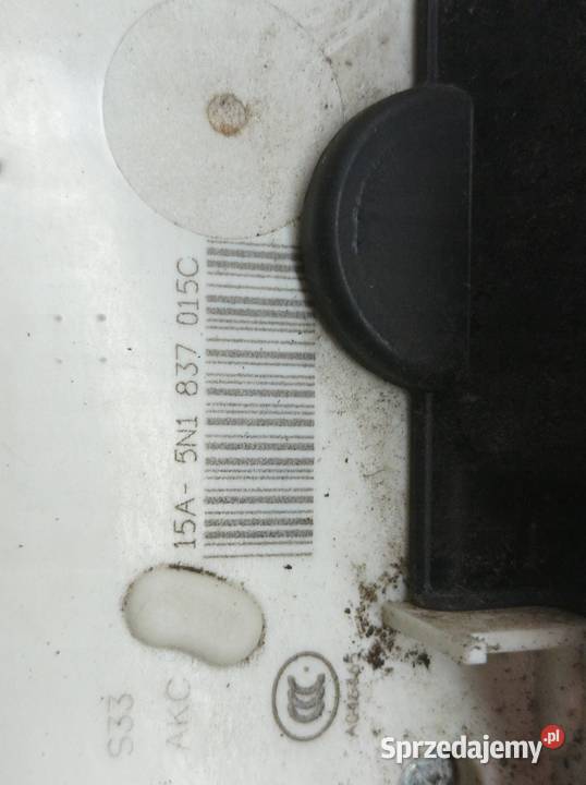 ZAMEK DRZWI LEWY PRZÓD 5N1837015C Skoda Superb sprzedam