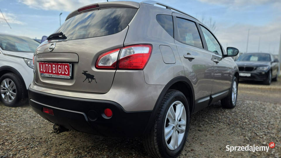 Nissan Qashqai Climatronic navi camera cofania I wielofunkcyjna kierownica Qashqai Lębork