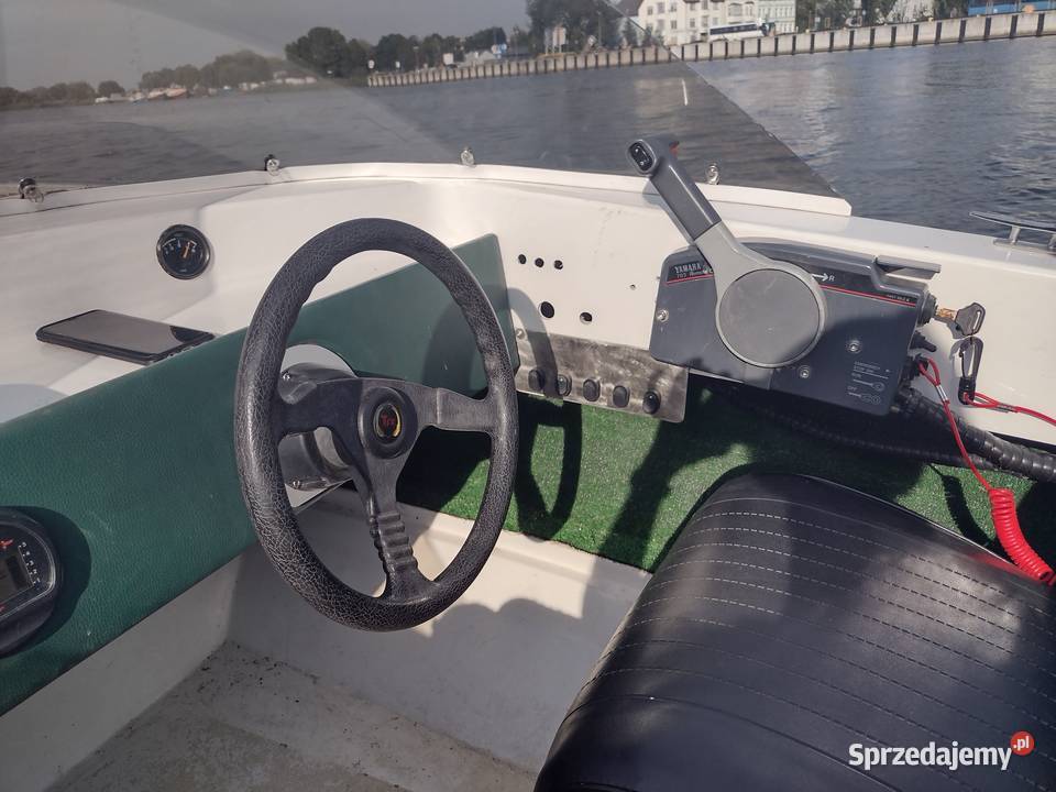 Łódź motorówka 450 GSL z silnikiem Yamaha 90hp Stargard