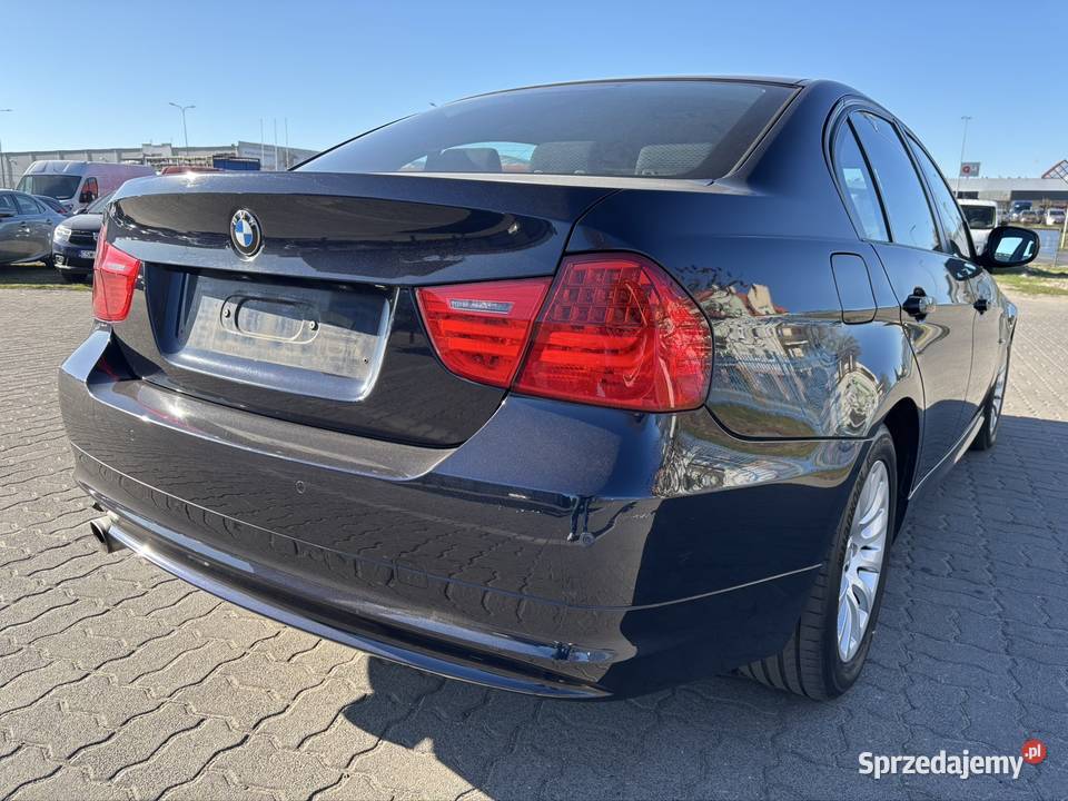 Bmw 318 E90 Lift Przebieg 180 Stan Klimatronik 143KM warmińsko-mazurskie Iława sprzedam