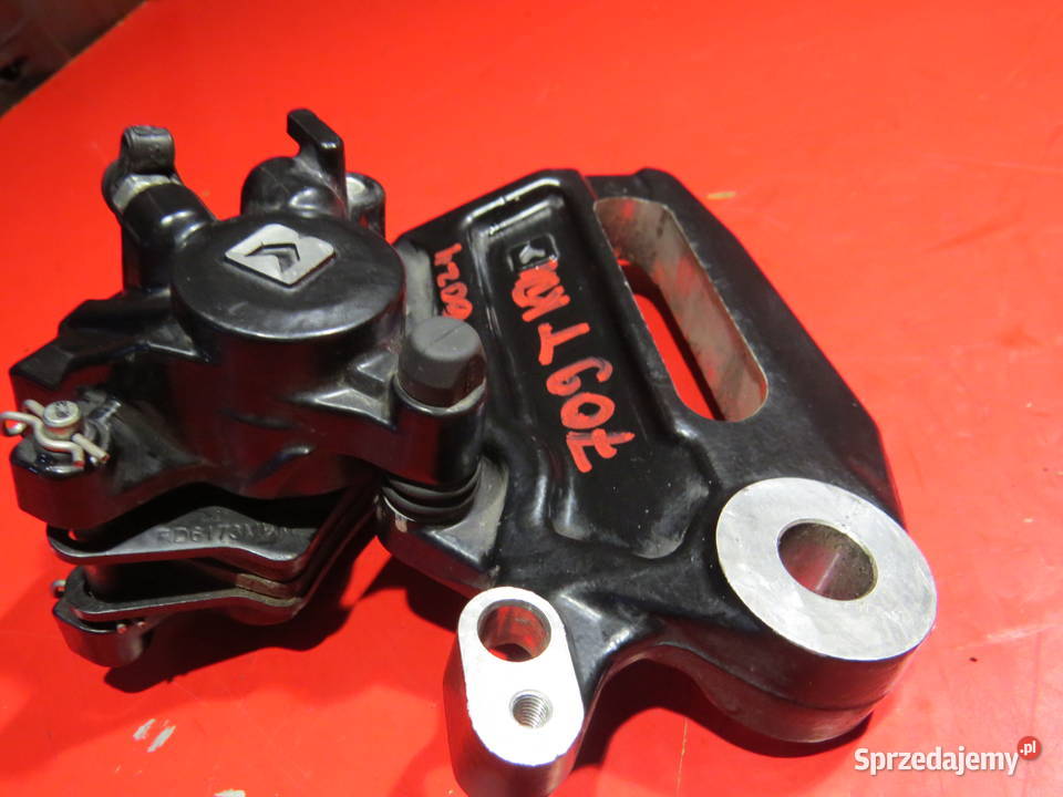 KTM RC 125 21 ZACISK HAMULCA TYŁ TYLNY jarzmo