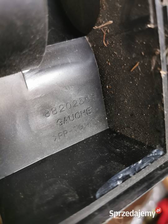 dekiel lampy renault safrane 1 lewy 88202365 Międzychód sprzedam
