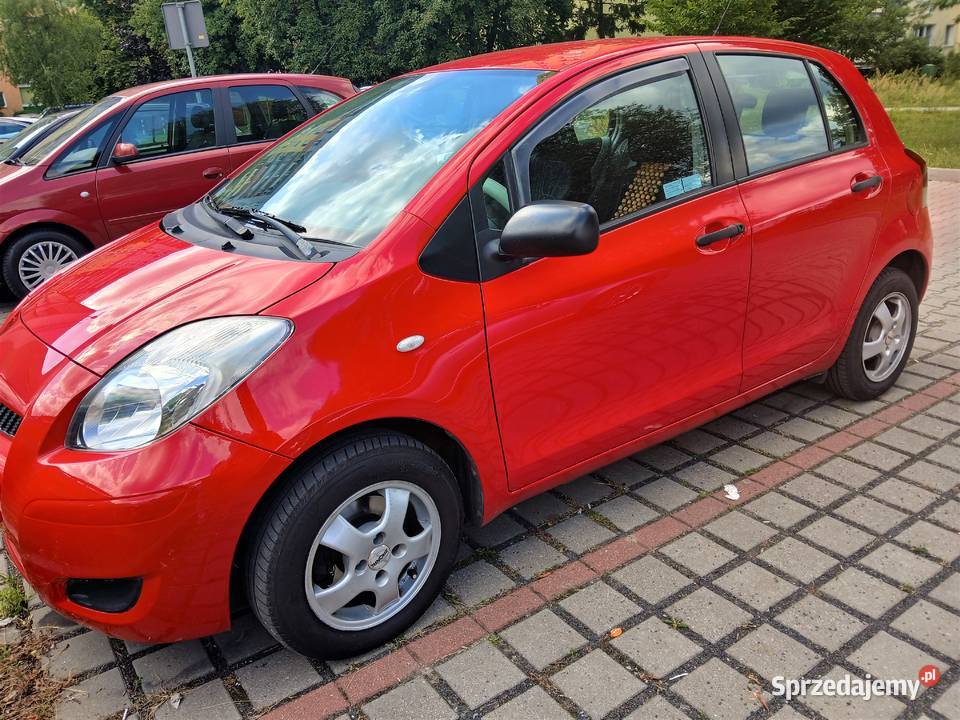 toyota yaris lift 20092010 174 10benzsalon centralny zamek Bydgoszcz