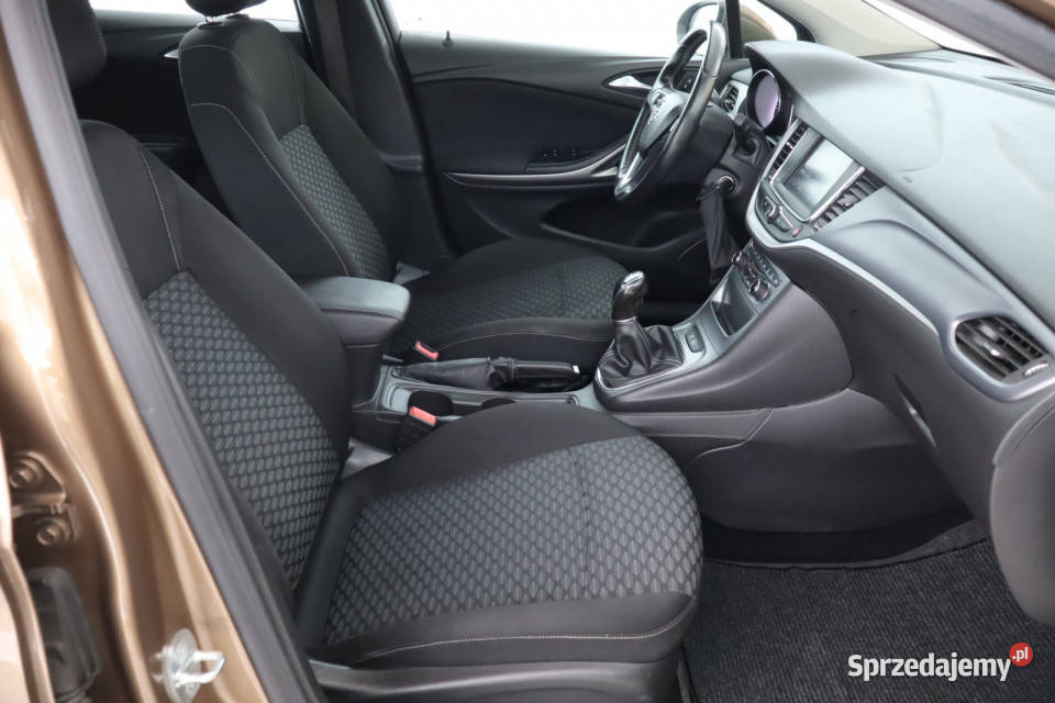 Opel Astra 14 T 114228km śląskie Zabrze