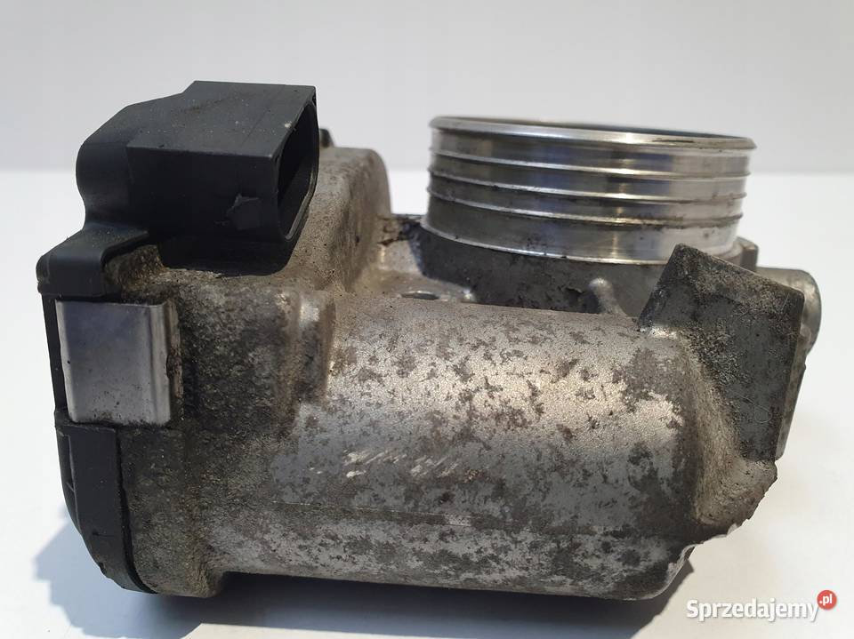 PRZEPUSTNICA Volvo V50 24 D5 8692720 0281002701 osobowe lubelskie sprzedam