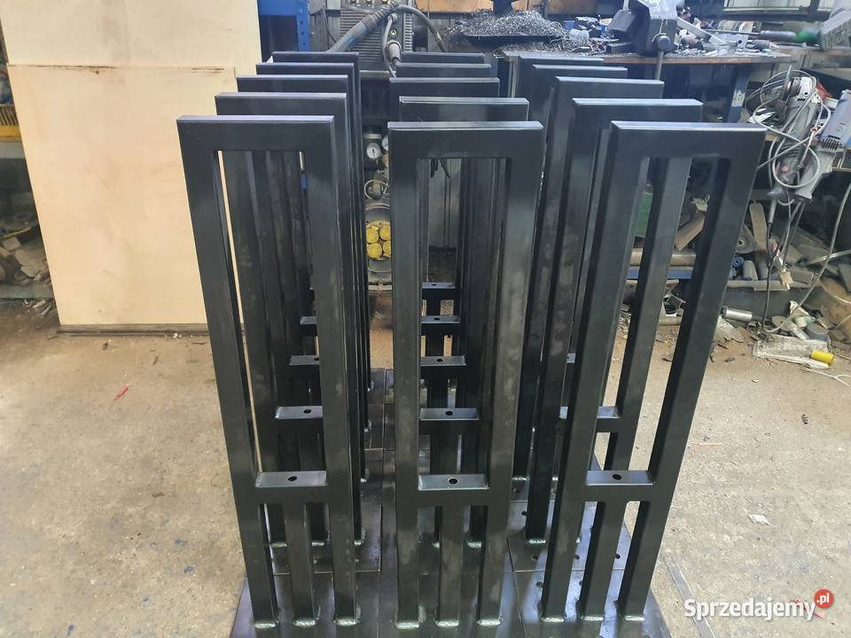 Stelaż schody półkowe wspornikowe wiszące wewnętrzne Podłogi i schody Sucha Beskidzka