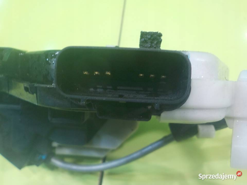 SANTA FE III 22 CRDI AUT 14r 5D zamek drzwi lewy