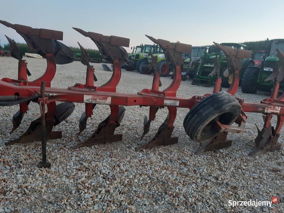 Pług obrotowy Gregoire Besson 5 skib