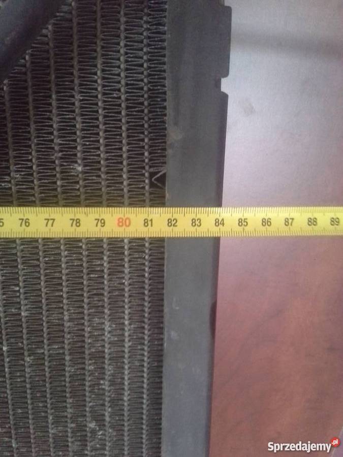 chłodnica actros lekko uszkodzona 1840 2540 1835 śląskie Kłobuck