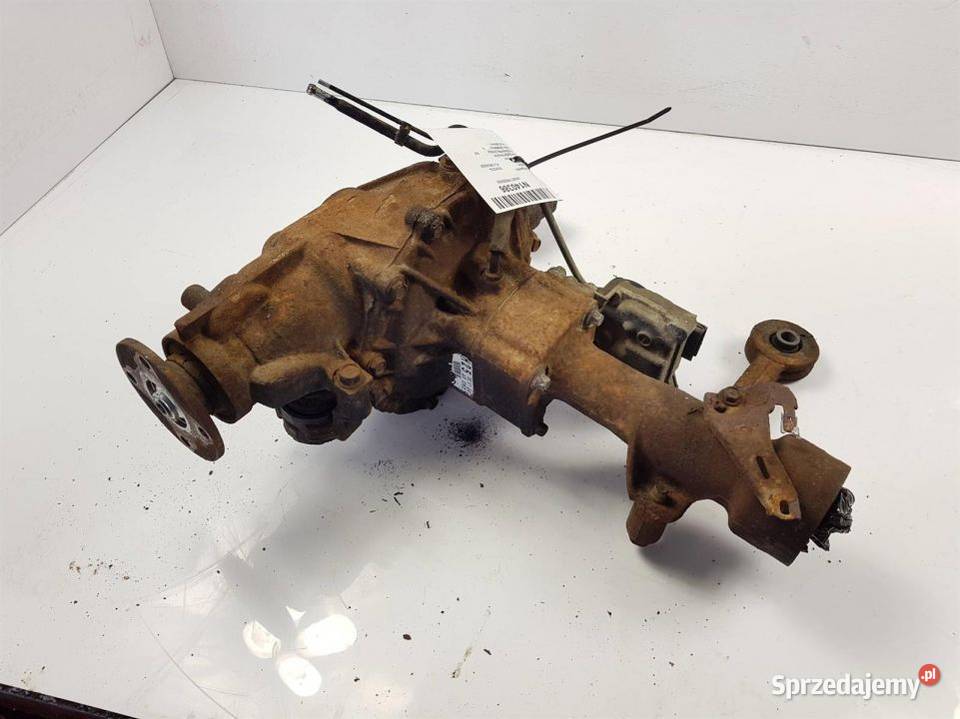 MOST PRZEDNI TOYOTA FJ CRUISER 40 2007 Lipno