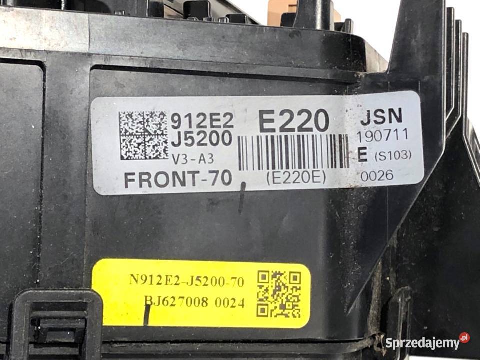 SKRZYNKA BEZPIECZNIKÓW KIA STINGER 912E2J5200 podkarpackie