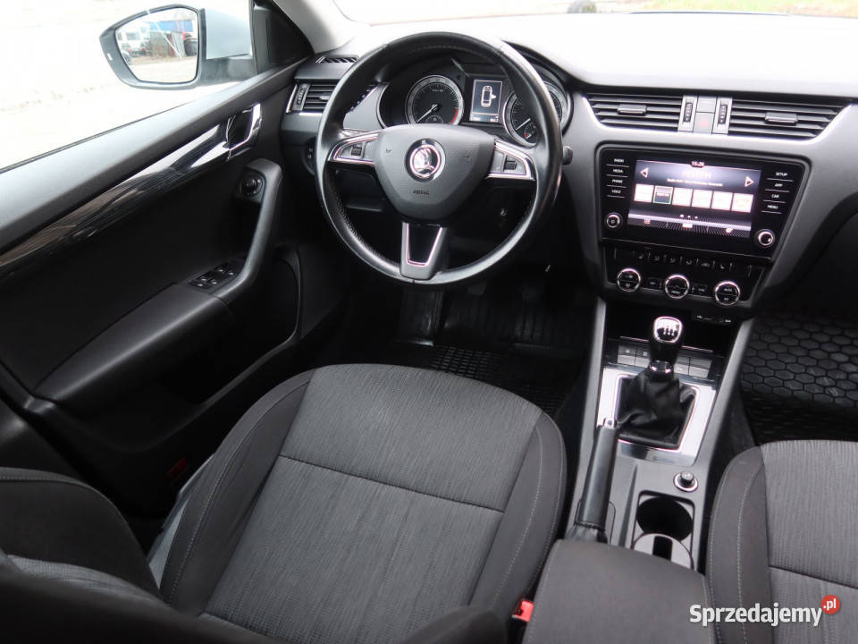 Skoda Octavia 20 TDI wielofunkcyjna kierownica Katowice