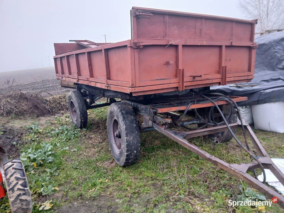 Przyczepa wywrotka d47 na 3 strony Do przyczep rolniczych łódzkie Wieluń sprzedam