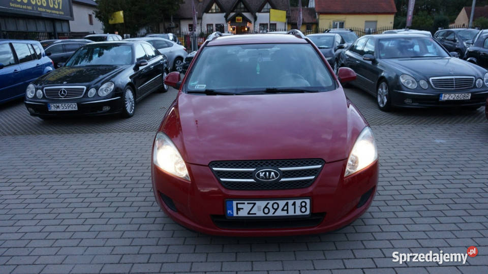 Kia Ceed zarejestrowany ubezpieczony Gwarancja I Zielona Góra