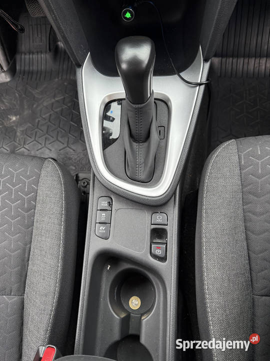 Toyota Yaris Cross 2023 1 właściciel ASO Katowice