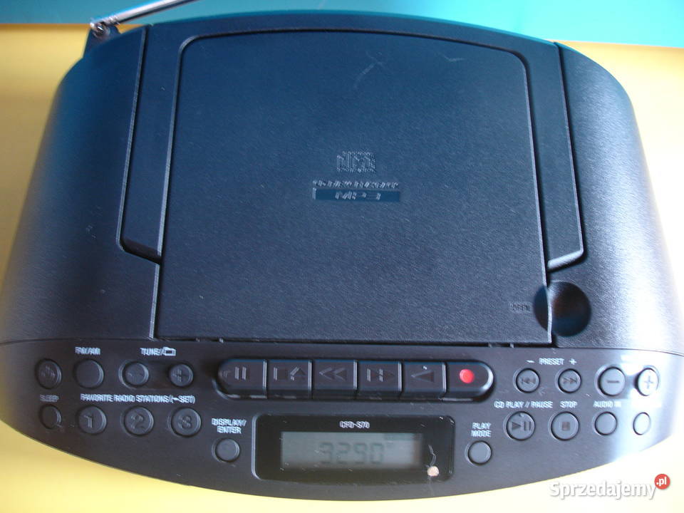 Radiomagnetofon z CD SONY CFDS70 sprzedam