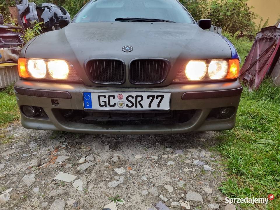 BMW 5 e39 520i 523i 525i 530d Piasty Zwrotnice Zestawy części blacharskich małopolskie Skawina