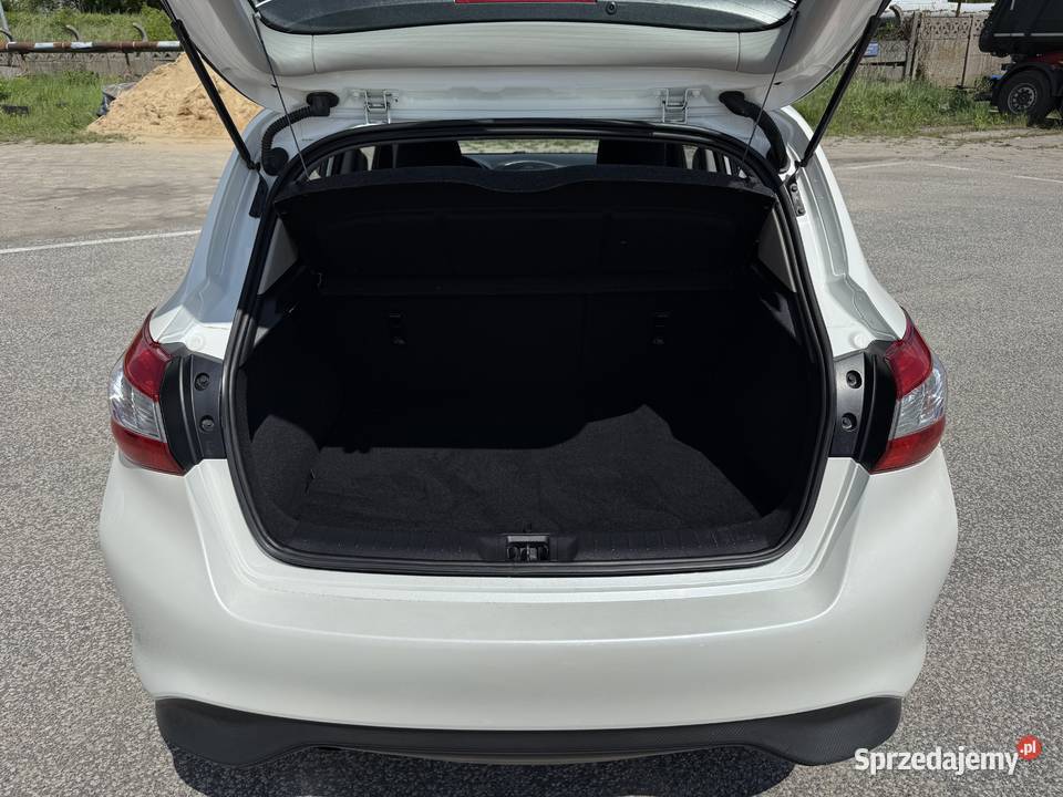 Nissan Pulsar 12 BENZYNA Klimatronik Nawigacja Rok produkcji 2017 Konin